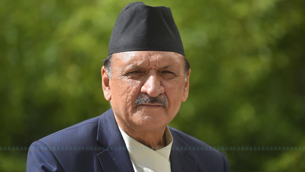 प्रकाशशरण महत